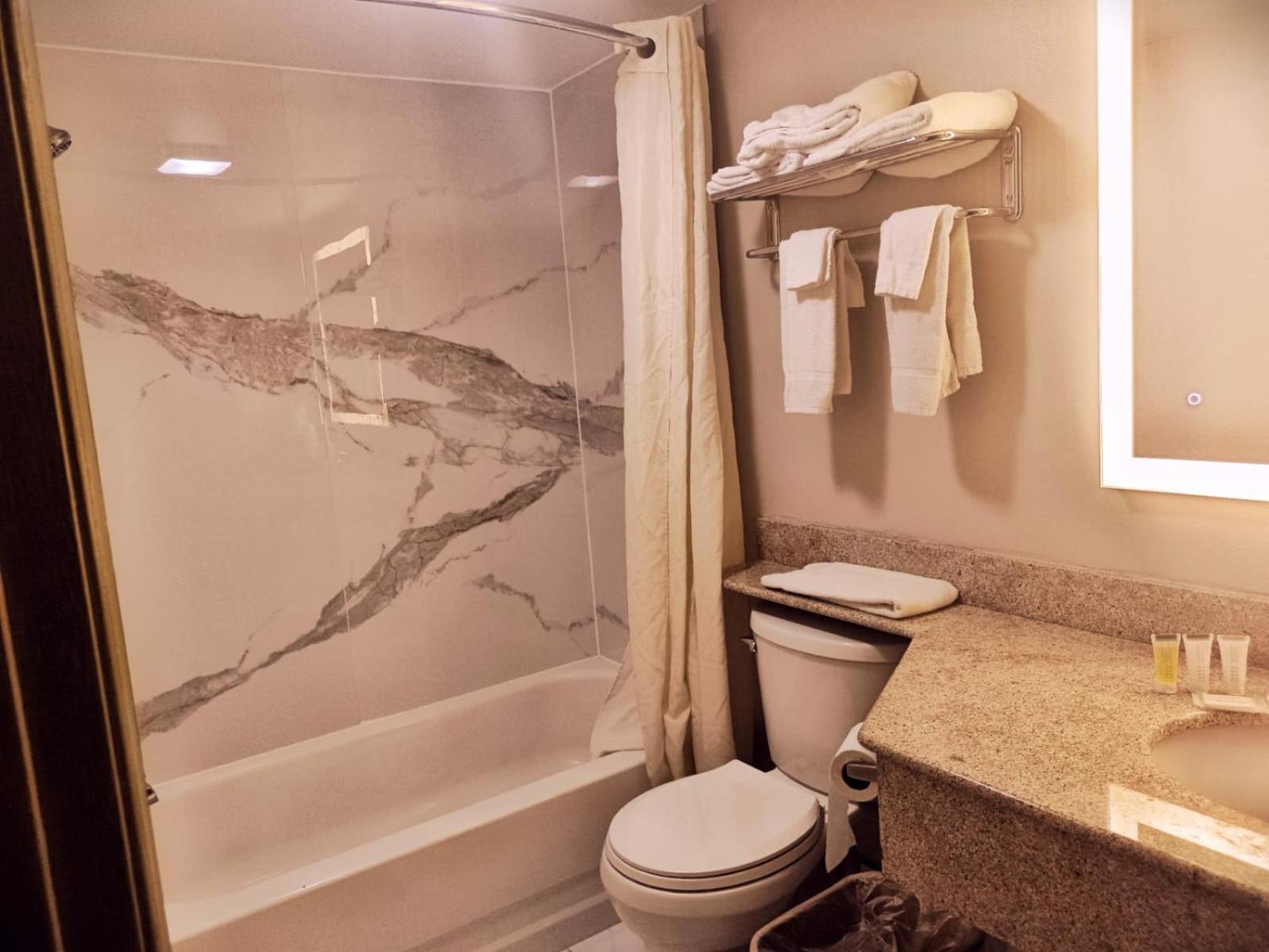 Days Inn By Wyndham Harrisonburg Ngoại thất bức ảnh