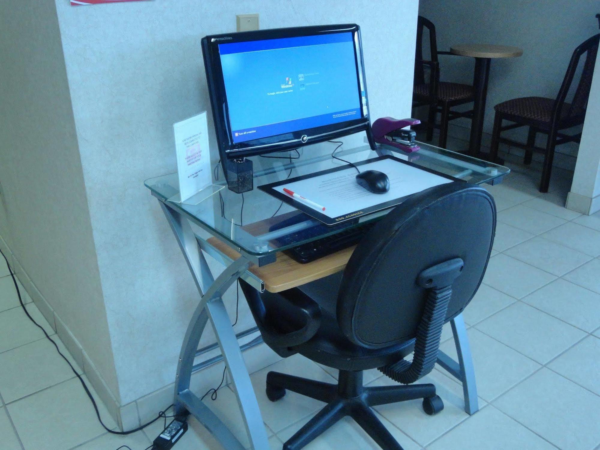 Days Inn By Wyndham Harrisonburg Ngoại thất bức ảnh